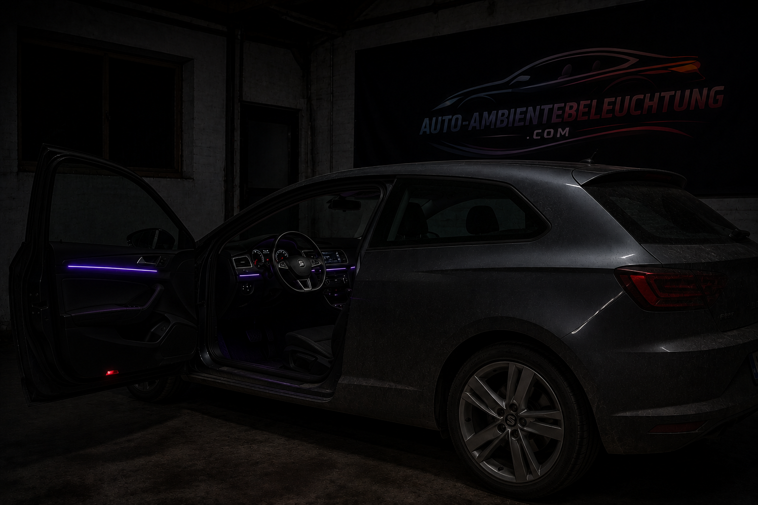 LED Ambientebeleuchtung im Auto – Einbau in OWL – Seat 3-Türer Ambientebeleuchtung